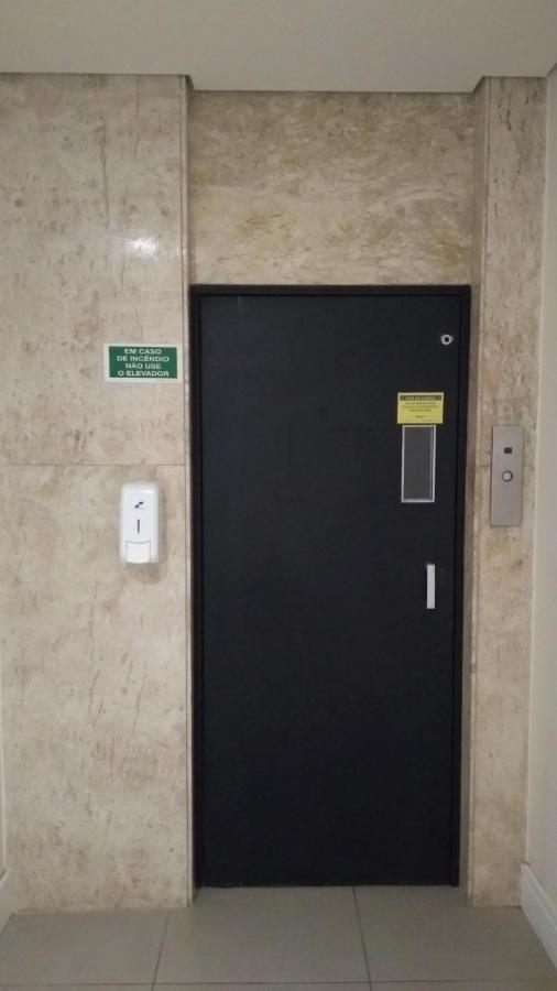 艾鲁库里提巴酒店 外观 照片